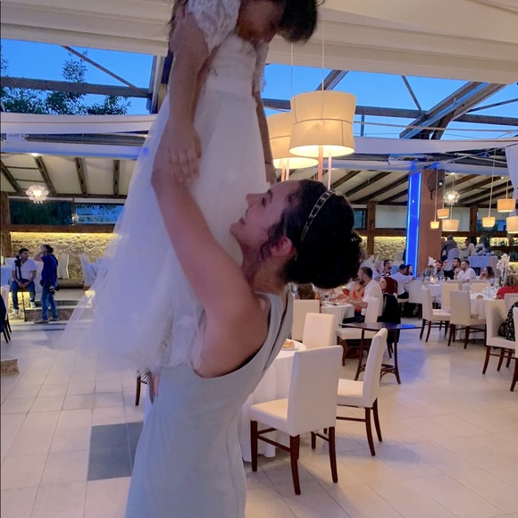 Meet your Posher, Veronica - Picture 1 of 1